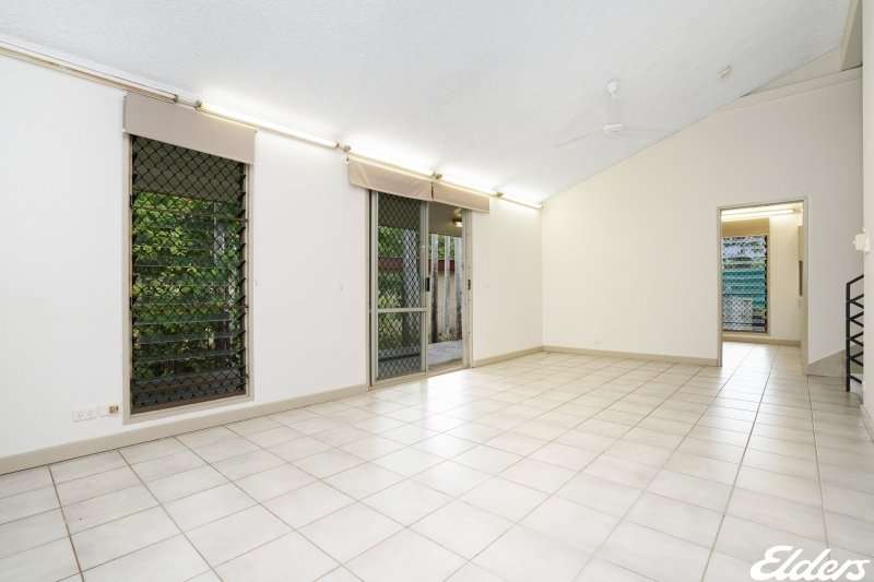 Photo - 10 Copperfield Crescent, Anula NT 0812 - Image 6