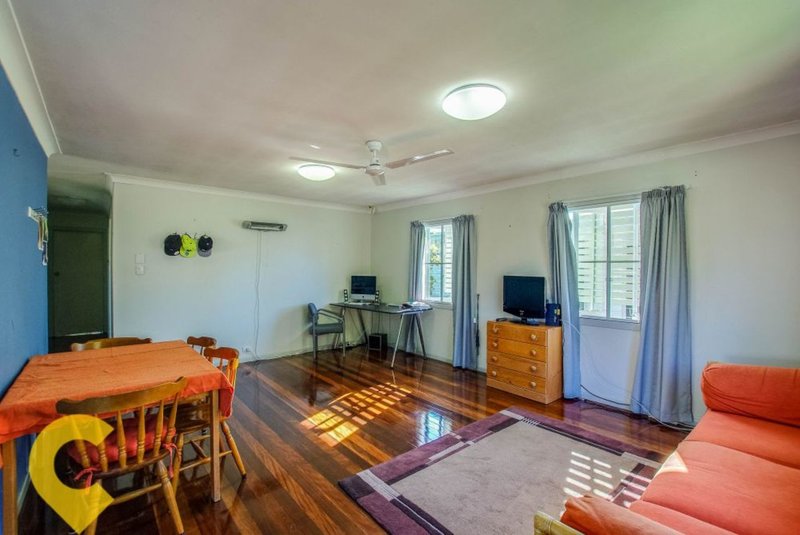 Photo - 10 Copperfield Street, Geebung QLD 4034 - Image 3