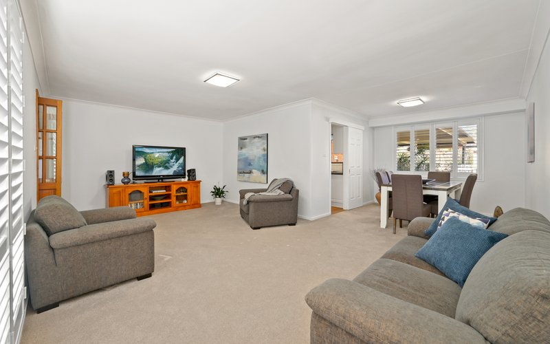 Photo - 10 Corbin Street, Ingleburn NSW 2565 - Image 4