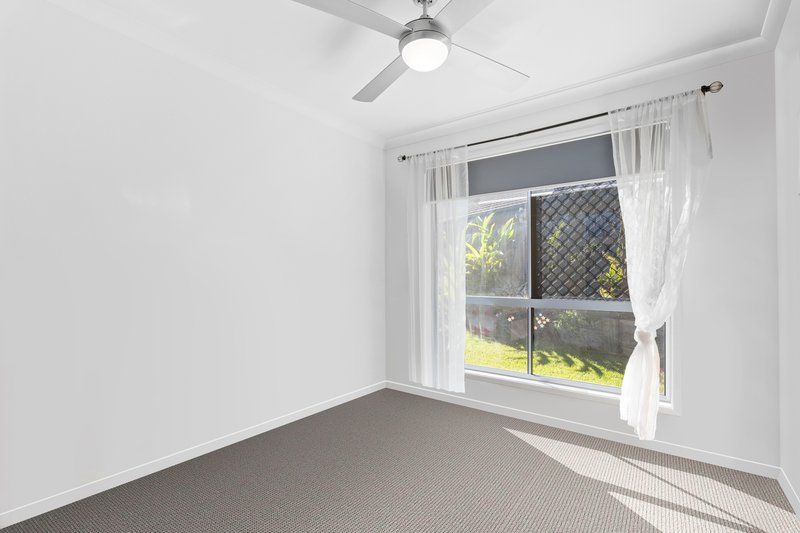 Photo - 10 Cordeaux Crescent, Redbank Plains QLD 4301 - Image 8