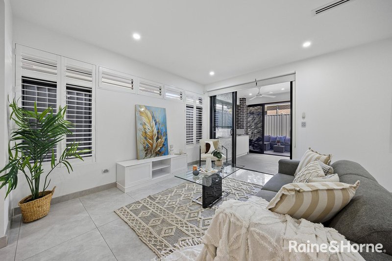 Photo - 10 Corella Avenue, Oran Park NSW 2570 - Image 2