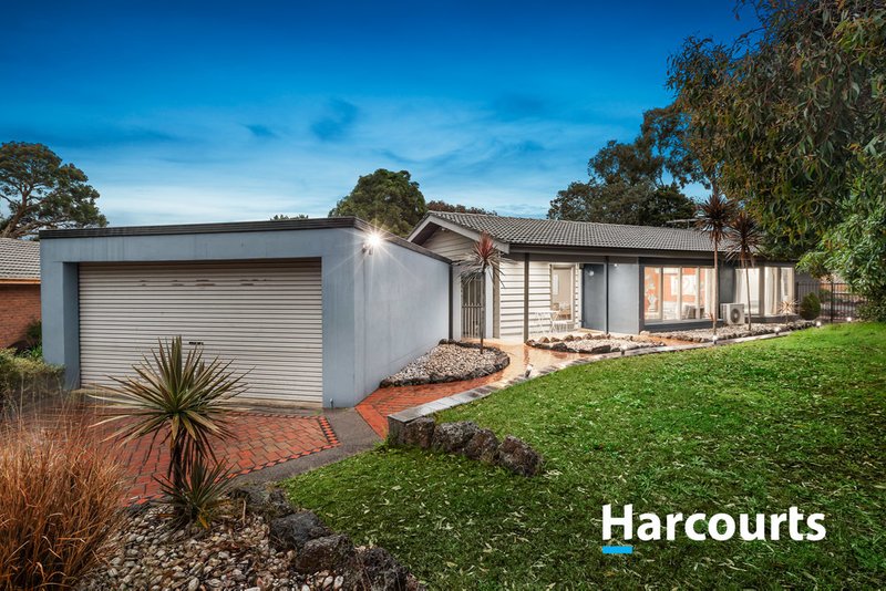 10 Corinella Square, Wantirna VIC 3152