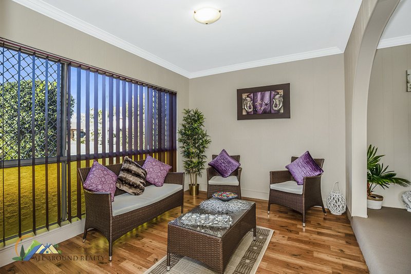 Photo - 10 Cormorant Street, Bongaree QLD 4507 - Image 4