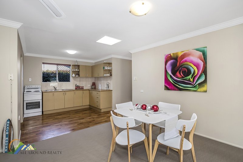 Photo - 10 Cormorant Street, Bongaree QLD 4507 - Image 9