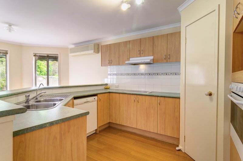 Photo - 10 Corsair Street, Flagstaff Hill SA 5159 - Image 2