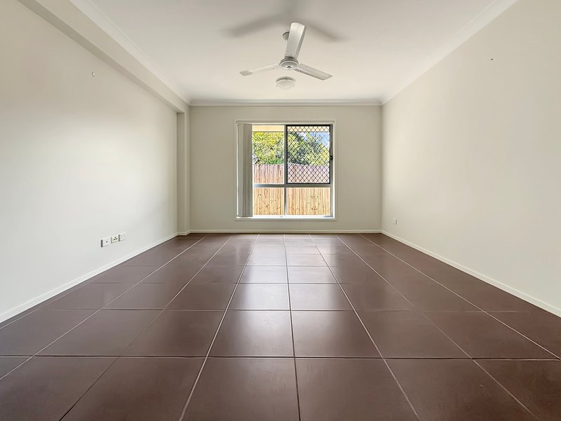 Photo - 10 Corymbia Close, Narangba QLD 4504 - Image 7