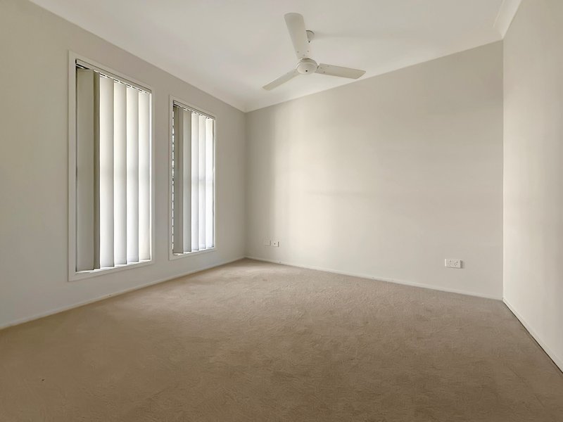 Photo - 10 Corymbia Close, Narangba QLD 4504 - Image 8