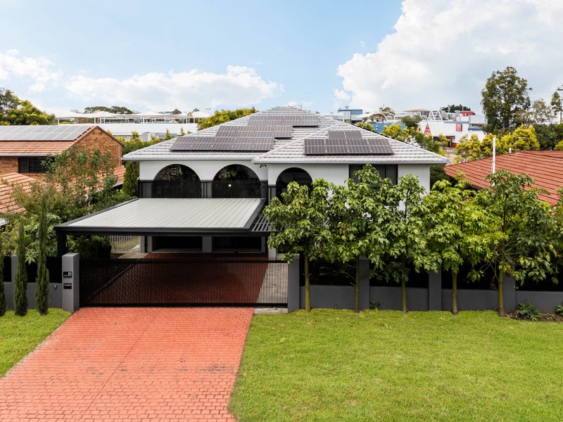 Photo - 10 Cosmic Street, Robertson QLD 4109 - Image 1