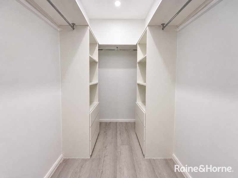 Photo - 10 Cotton Street, Mickleham VIC 3064 - Image 7