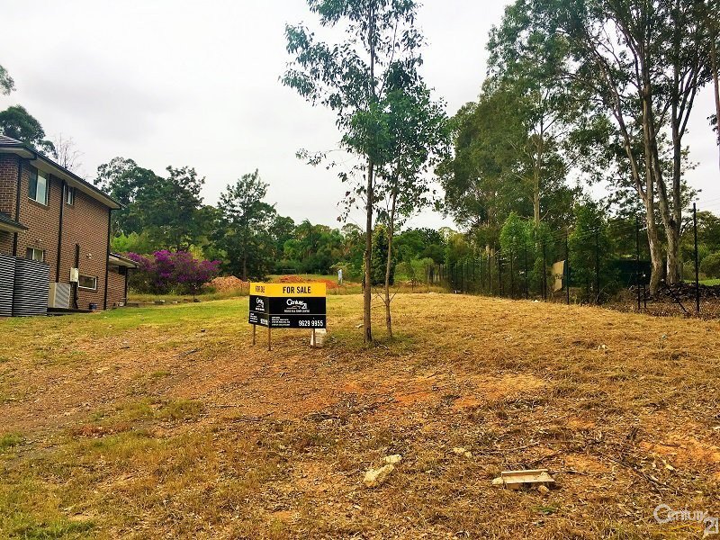 Photo - 10 Country Club Circuit, Kellyville NSW 2155 - Image