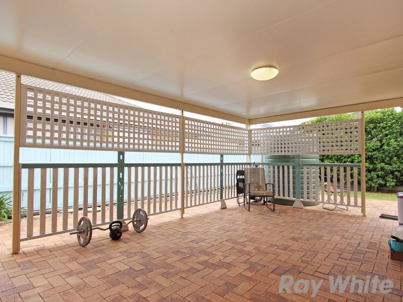 Photo - 10 Country Club Close, Carseldine QLD 4034 - Image 12