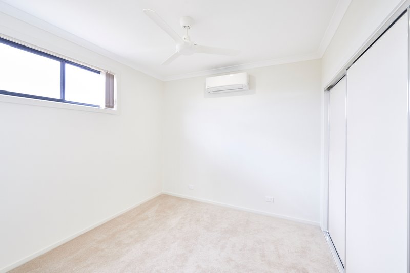 Photo - 10 Coupling Way, Glenroy VIC 3046 - Image 5