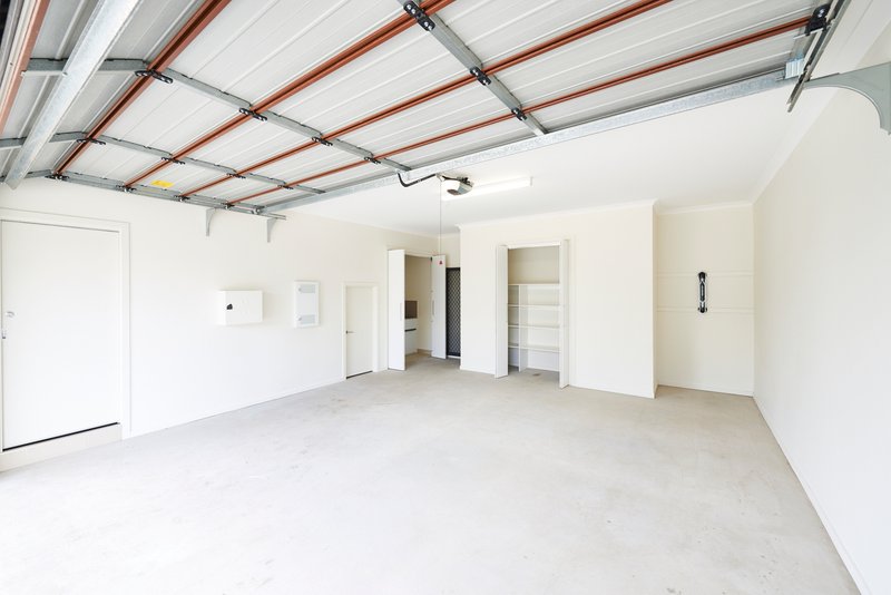 Photo - 10 Coupling Way, Glenroy VIC 3046 - Image 13