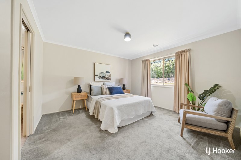 Photo - 10 Courtneidge Street, Dunlop ACT 2615 - Image 12