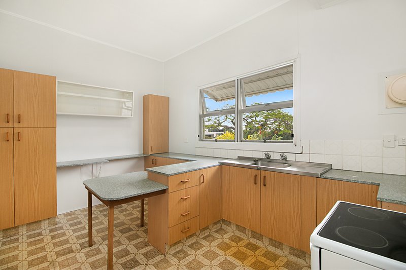 Photo - 10 Crescent Street, Cudgen NSW 2487 - Image 3