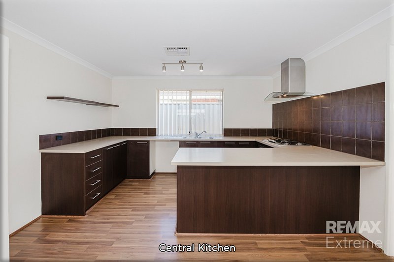 Photo - 10 Crete Way, Alkimos WA 6038 - Image 11
