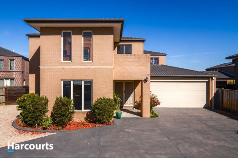 10 Cribb Cove, Narre Warren South VIC 3805