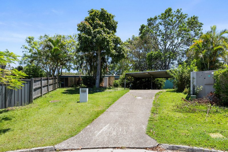 Photo - 10 Crinkle Court, Southport QLD 4215 - Image 2