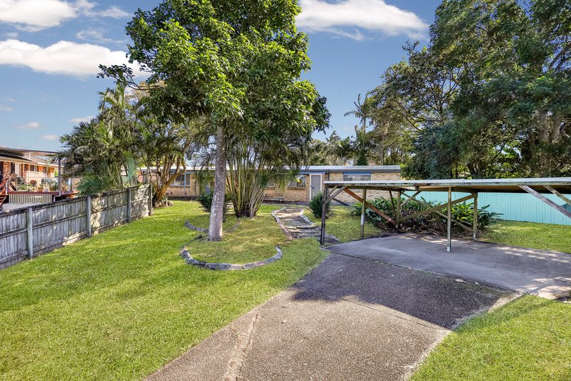 Photo - 10 Crinkle Court, Southport QLD 4215 - Image 3