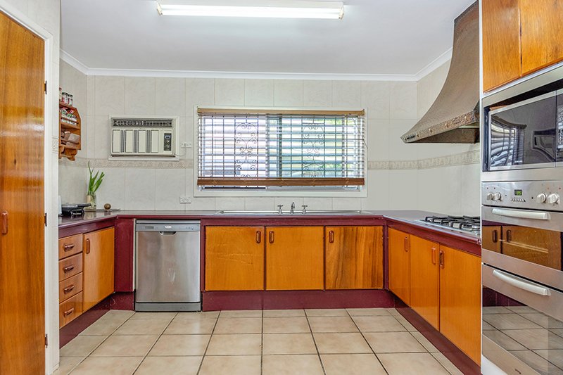 Photo - 10 Crocus Street, Aitkenvale QLD 4814 - Image 4