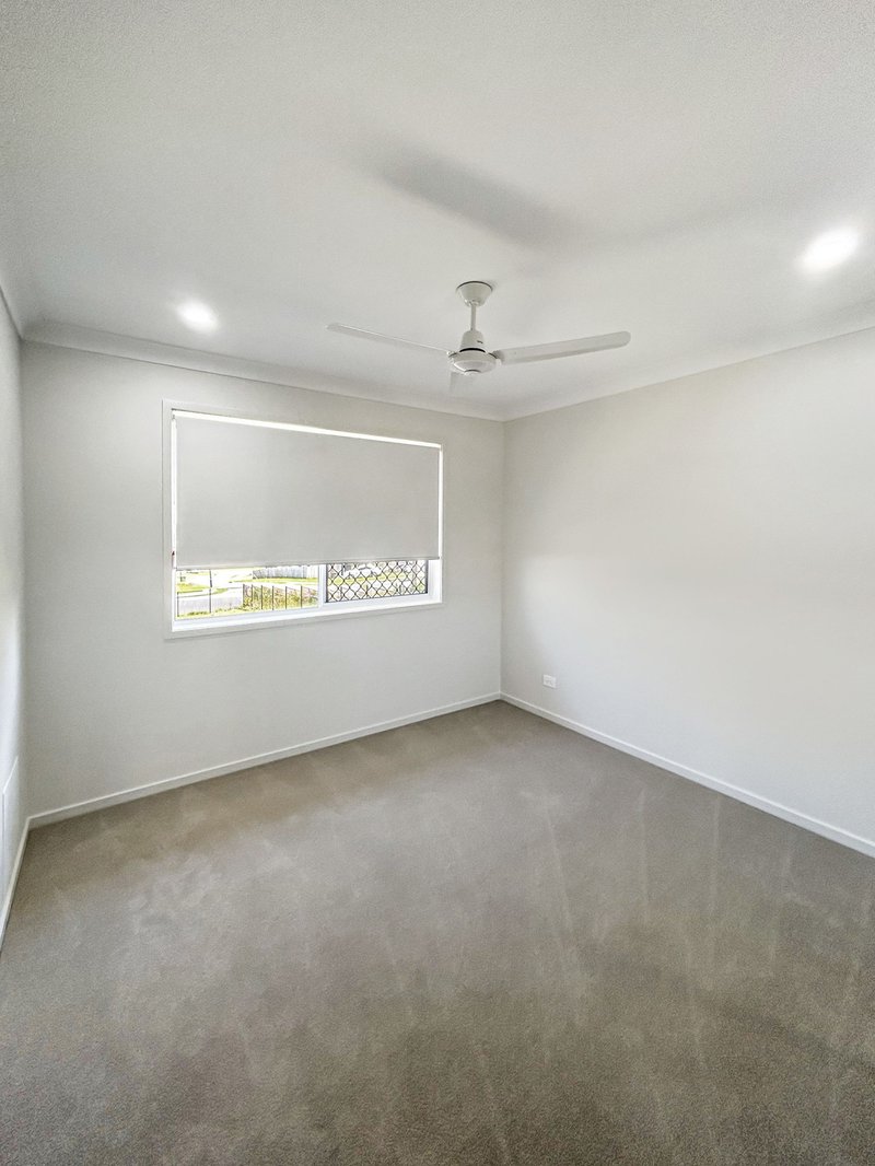 Photo - 10 Culgoa Crest, Redbank Plains QLD 4301 - Image 4