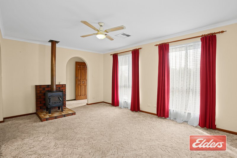 Photo - 10 Cullen Avenue, Gawler East SA 5118 - Image 4