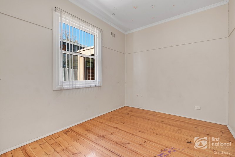 Photo - 10 Cullen Street, Elizabeth Park SA 5113 - Image 4