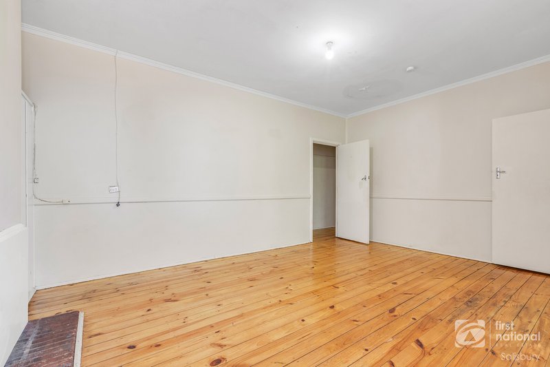 Photo - 10 Cullen Street, Elizabeth Park SA 5113 - Image 10