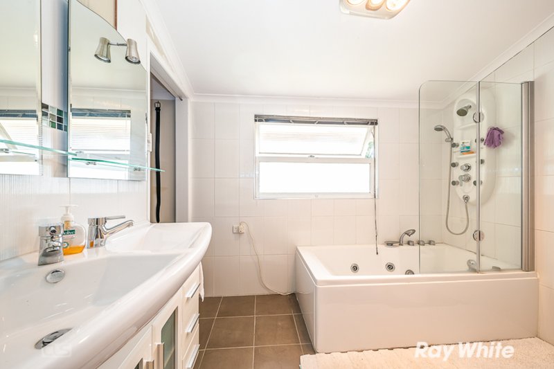 Photo - 10 Cumming Street, Bongaree QLD 4507 - Image 6