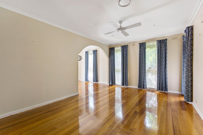 Photo - 10 Currawa Drive, Boronia VIC 3155 - Image 2