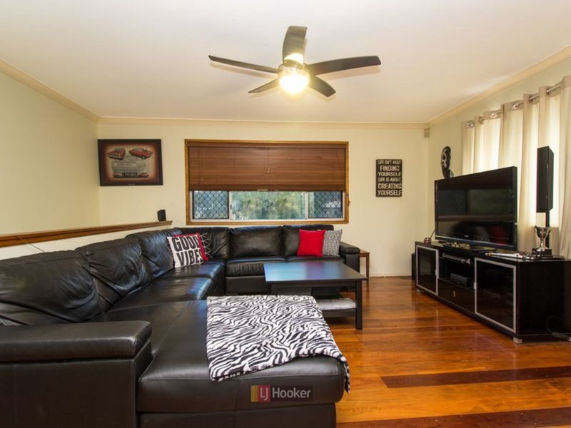 Photo - 10 Cypress Drive, Marsden QLD 4132 - Image 4