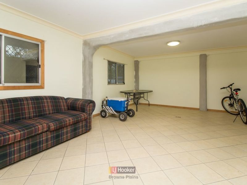 Photo - 10 Cypress Drive, Marsden QLD 4132 - Image 7