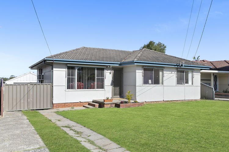 10 Daisy Street, Greystanes NSW 2145