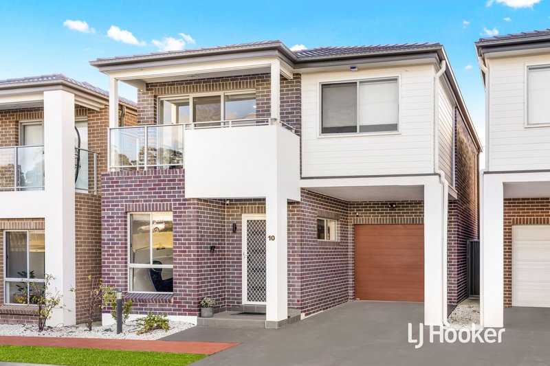 10 Dalana Glade, Riverstone NSW 2765