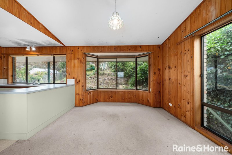 Photo - 10 Dallas Avenue, Taroona TAS 7053 - Image 8