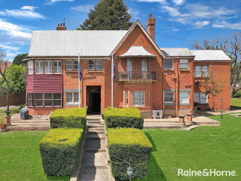 10 Daly Street, West Bathurst NSW 2795