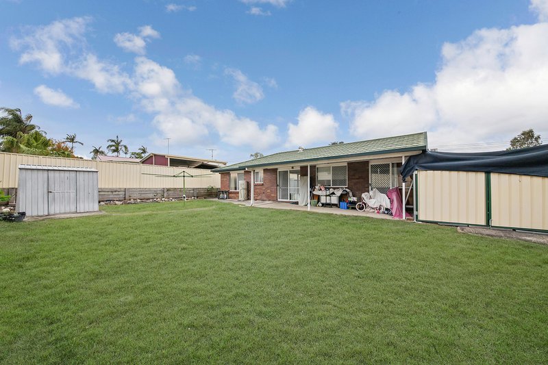 Photo - 10 Dampier Court, Boronia Heights QLD 4124 - Image 12