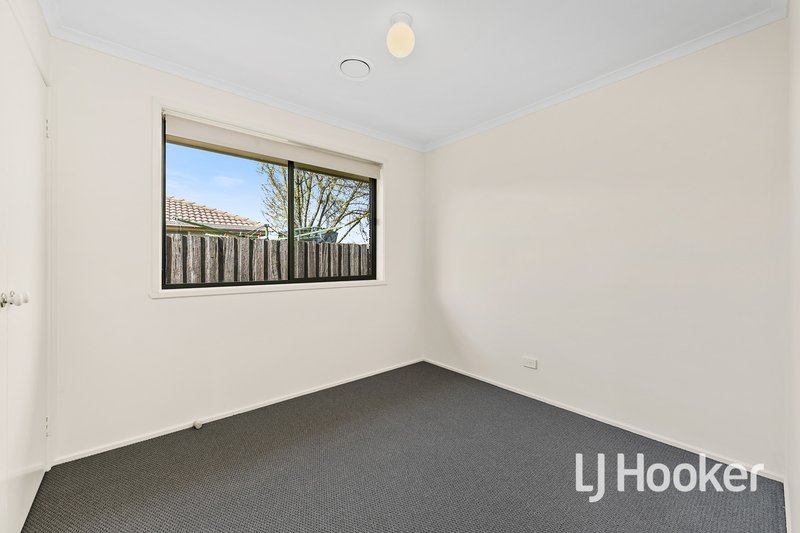 Photo - 10 Daniel Court, Pakenham VIC 3810 - Image 12