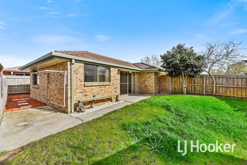 Photo - 10 Daniel Court, Pakenham VIC 3810 - Image 16