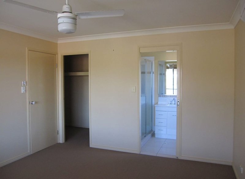 Photo - 10 Daniells Court, Ormeau QLD 4208 - Image 3