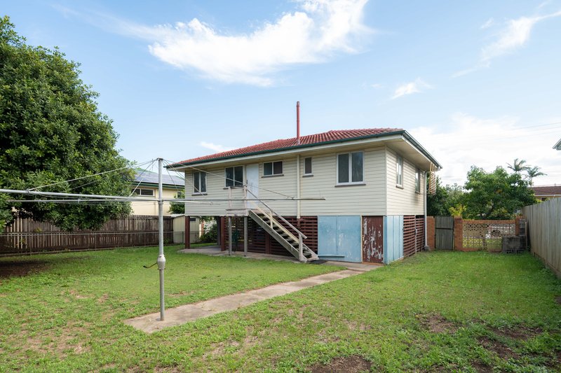 Photo - 10 Davenant Street, Banyo QLD 4014 - Image 10