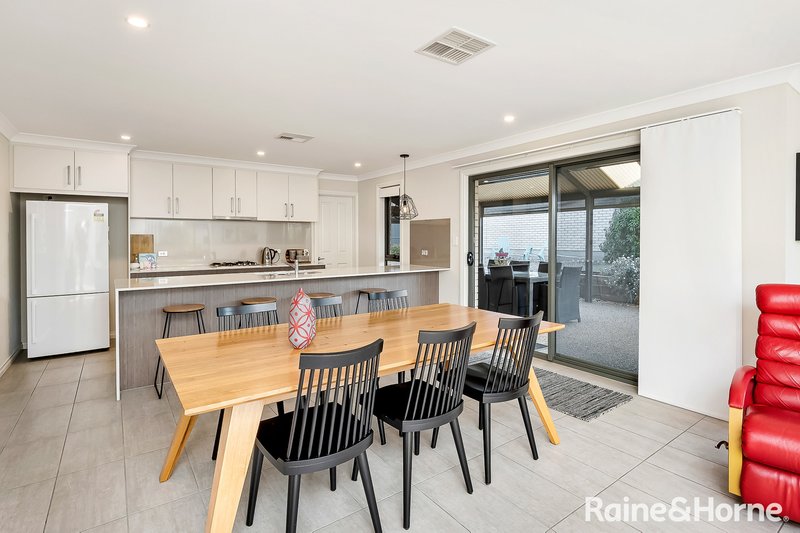 Photo - 10 Davey Street, Strathalbyn SA 5255 - Image 9