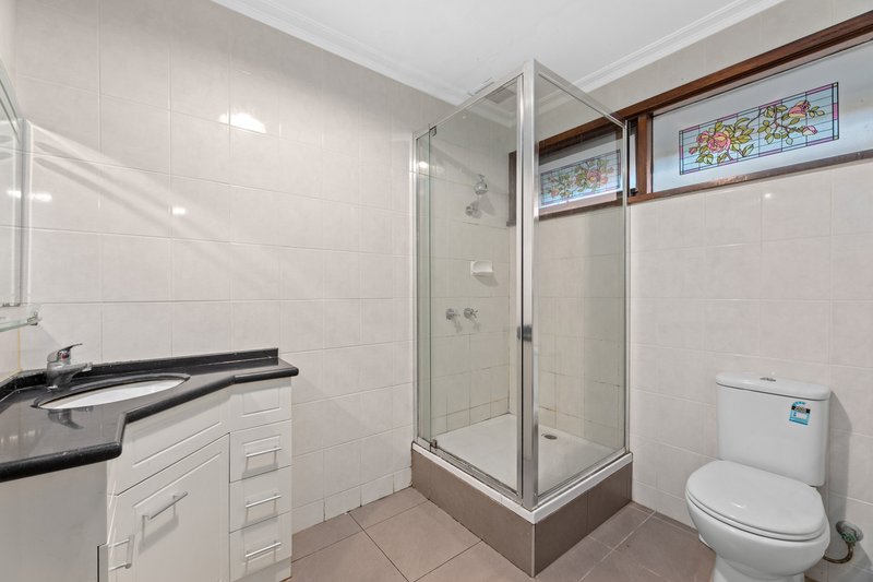 Photo - 10 Davis Street, Burwood East VIC 3151 - Image 7