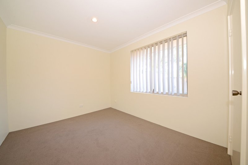 Photo - 10 De Crillon Way, Currambine WA 6028 - Image 19