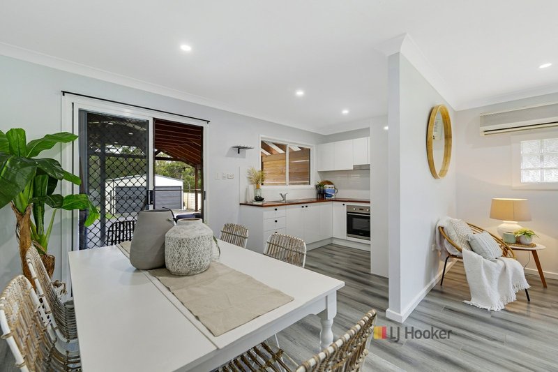 Photo - 10 Deakin Avenue, Lake Munmorah NSW 2259 - Image 4