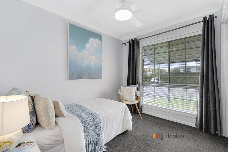 Photo - 10 Deakin Avenue, Lake Munmorah NSW 2259 - Image 9