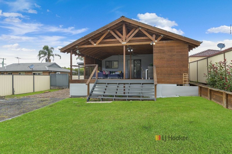 Photo - 10 Deakin Avenue, Lake Munmorah NSW 2259 - Image 12