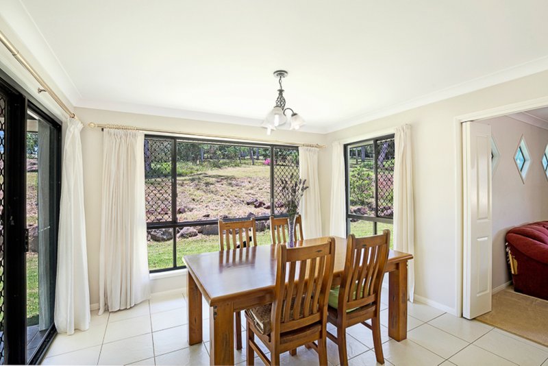 Photo - 10 Debbie Court, Highfields QLD 4352 - Image 4