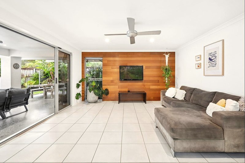 Photo - 10 Deepwater Close, Bli Bli QLD 4560 - Image 4