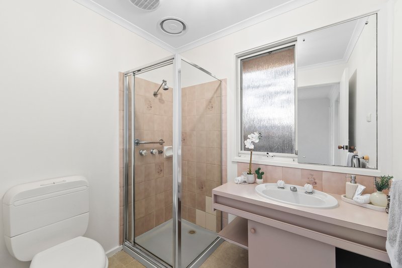 Photo - 10 Delatite Court, Rowville VIC 3178 - Image 6